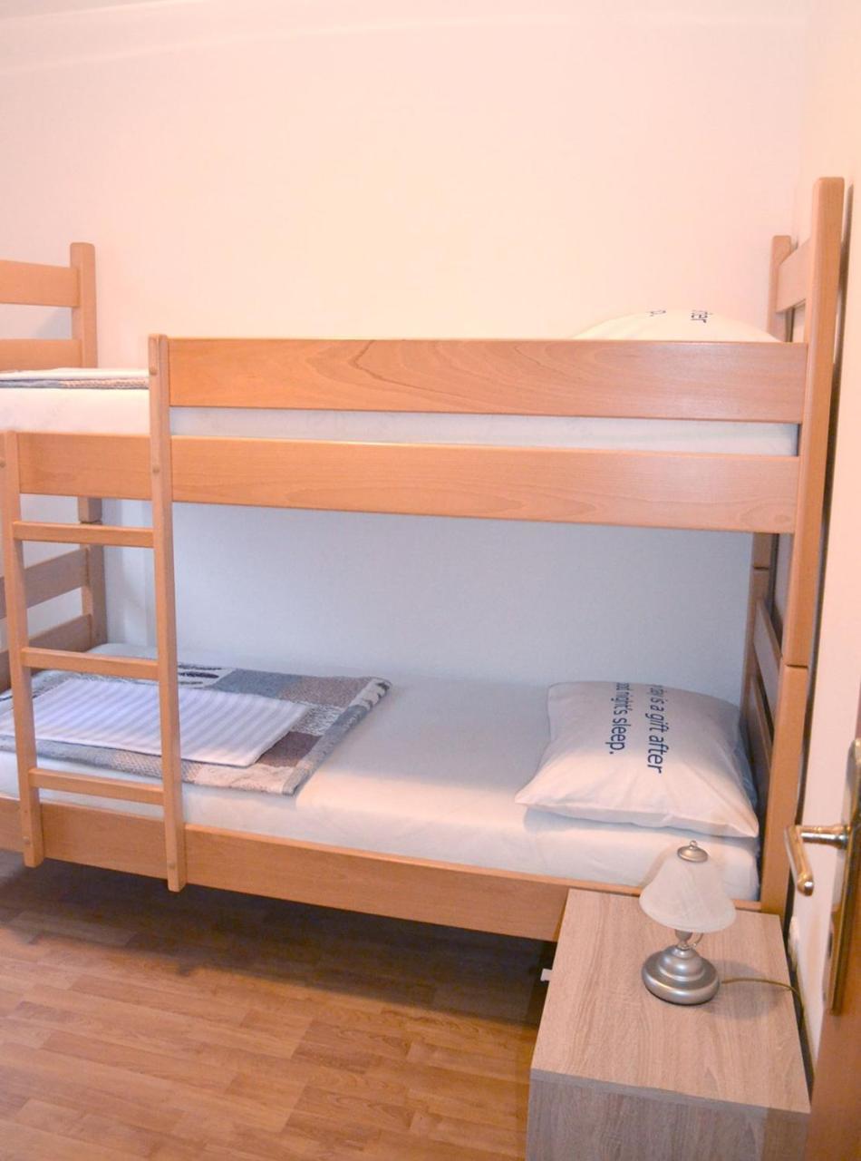 Apartments Krajacic Malinska Ngoại thất bức ảnh